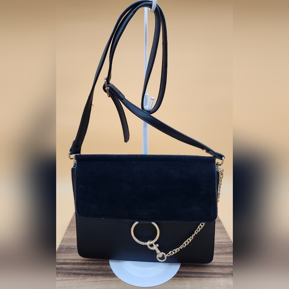 Manocchio UNIQUE Shoulder Bag w/Gold Hardware & Detachable Strap, See Video